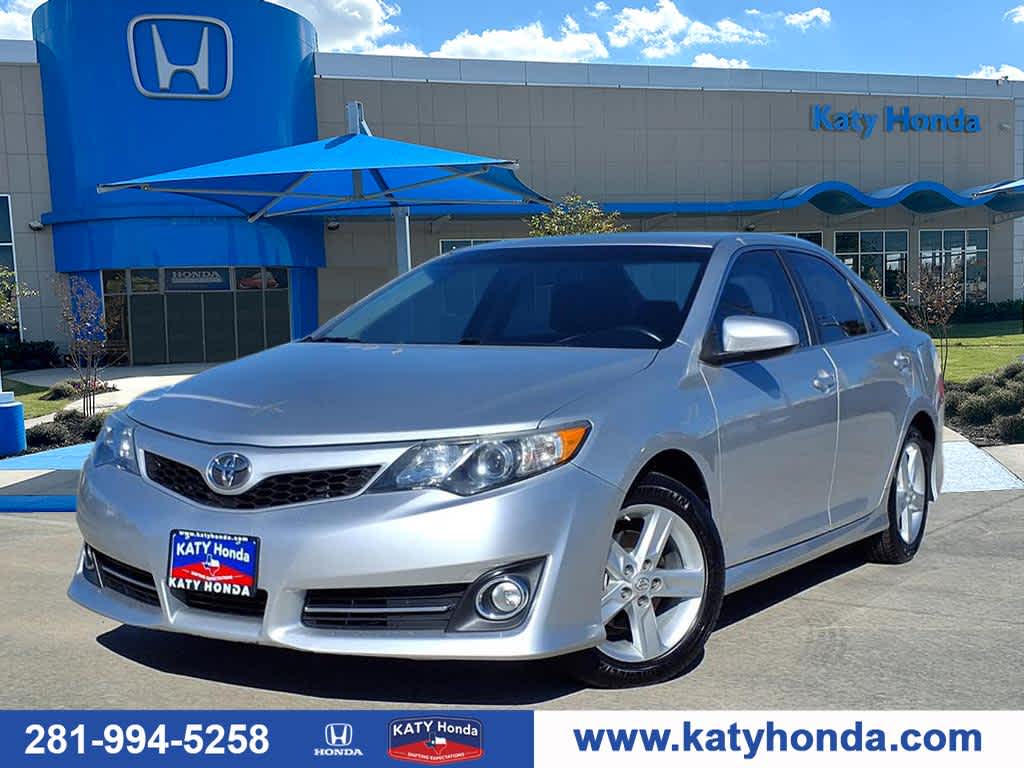 Thumbnail: 2013 Toyota Camry - 1