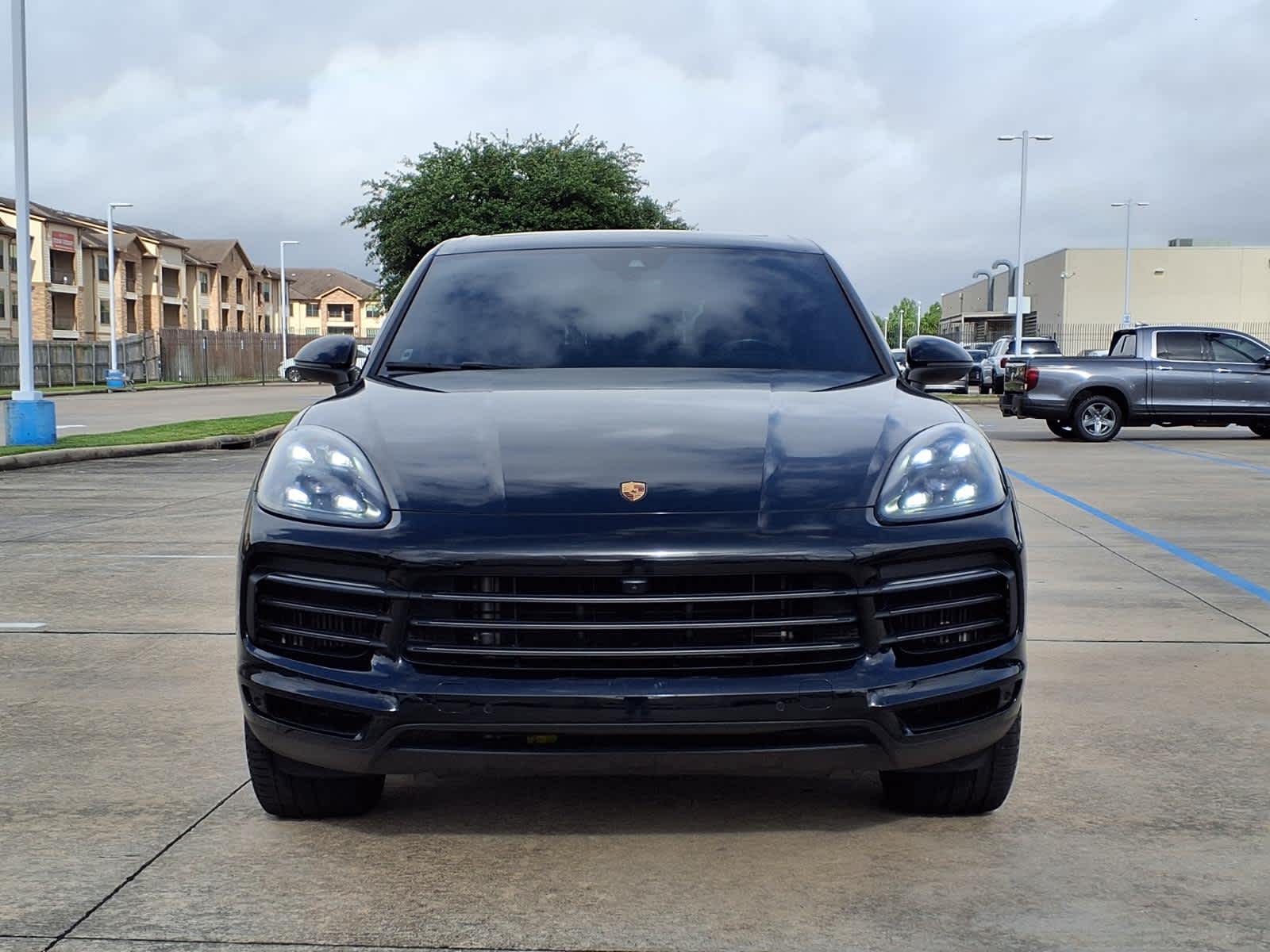 Thumbnail: 2022 Porsche Cayenne - 2