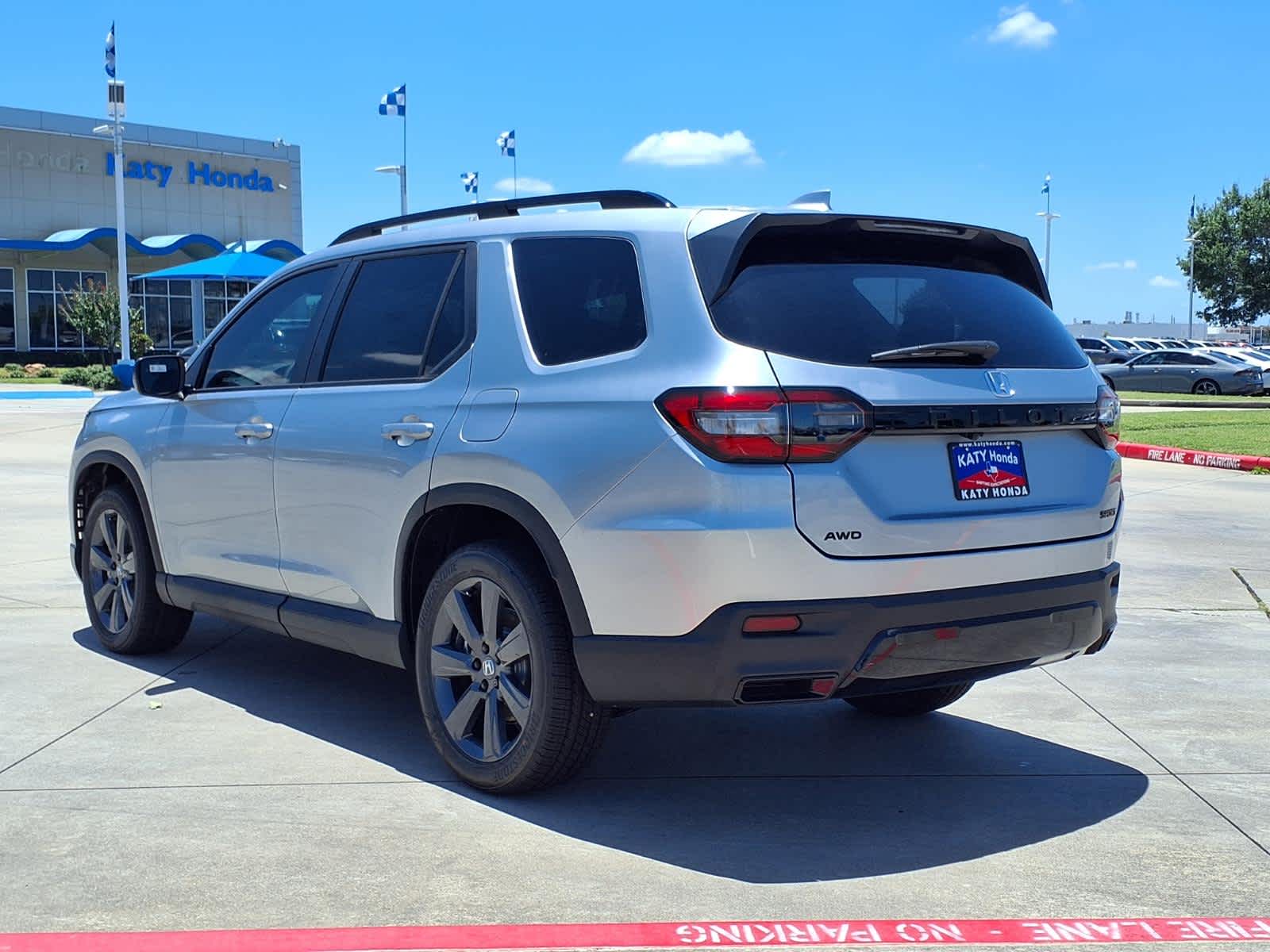 Thumbnail: 2026 Honda Pilot - 4