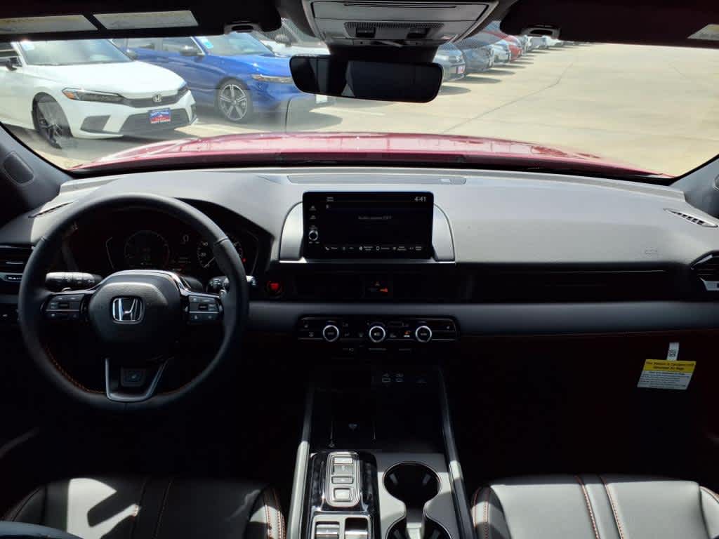 Thumbnail: 2025 Honda Pilot - 10