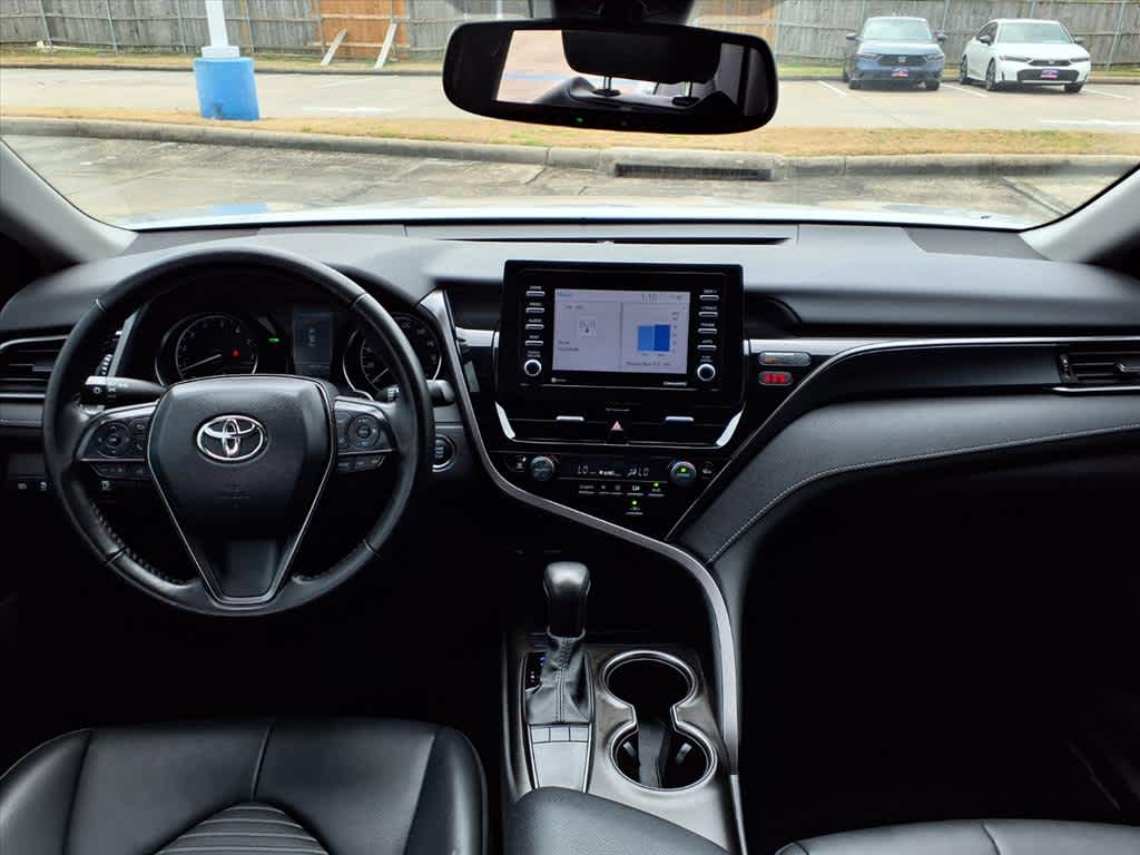 Thumbnail: 2023 Toyota Camry - 14