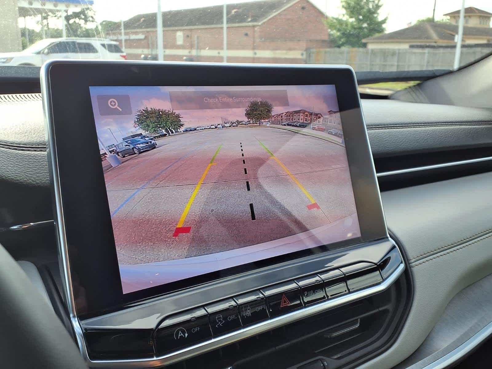 Thumbnail: 2025 Jeep Compass - 18