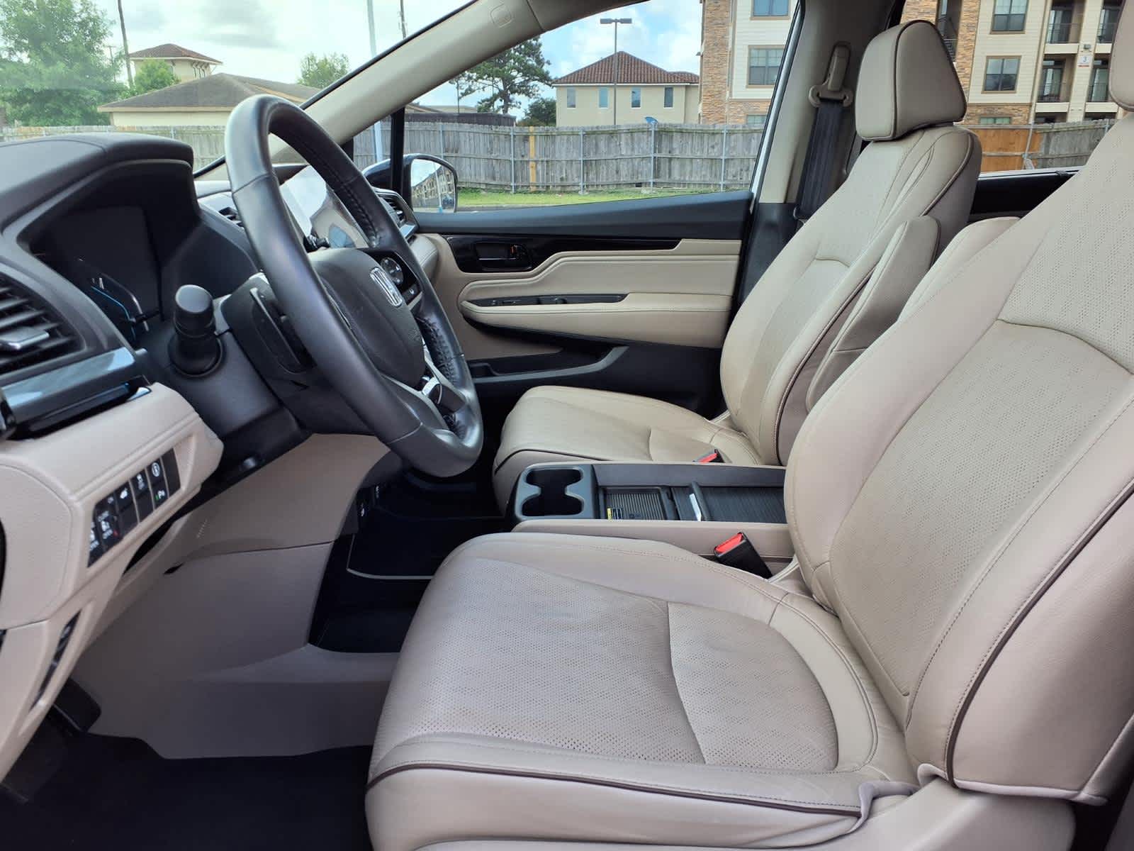 Thumbnail: 2023 Honda Odyssey - 10
