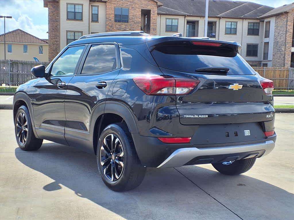 Thumbnail: 2023 Chevrolet TrailBlazer - 4