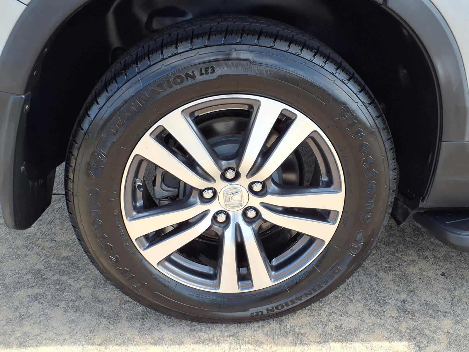 Thumbnail: 2017 Honda Pilot - 7