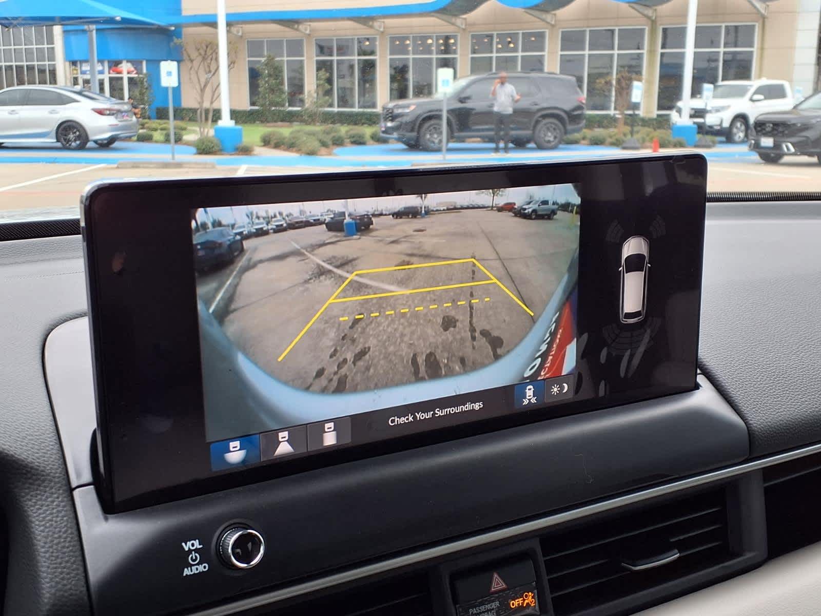 Thumbnail: 2026 Honda Pilot - 18