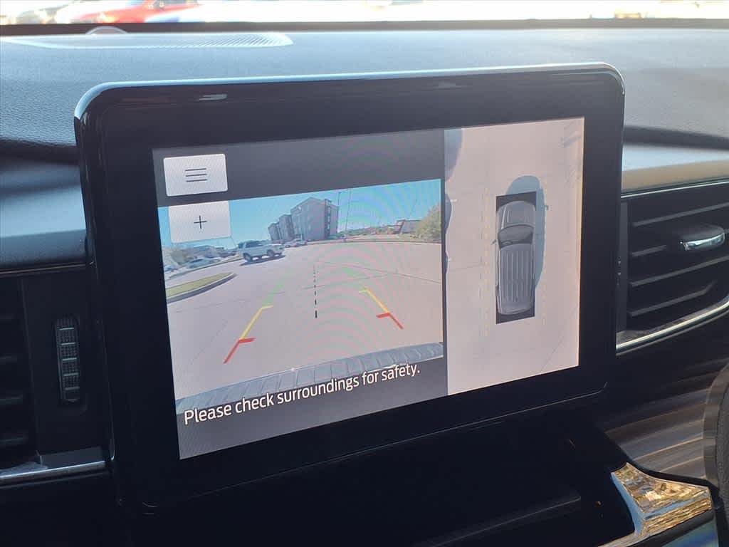 Thumbnail: 2021 Ford Explorer - 24