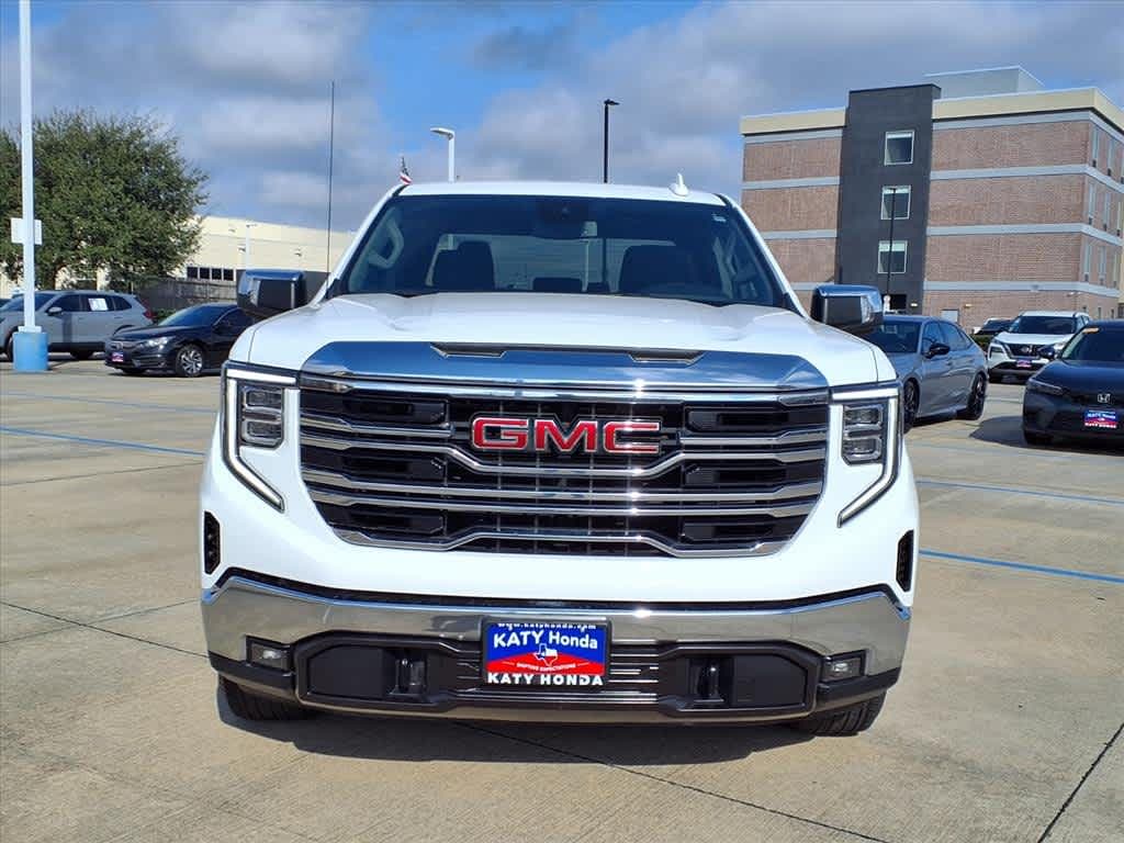 Used 2025 GMC Sierra 1500 SLT Truck Crew Cab