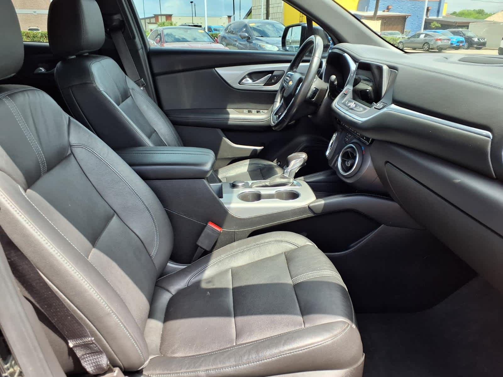 Thumbnail: 2019 Chevrolet Blazer - 13