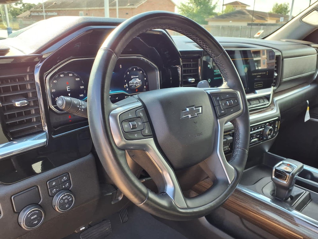 Used 2024 Chevrolet Silverado 1500 RST Truck Crew Cab