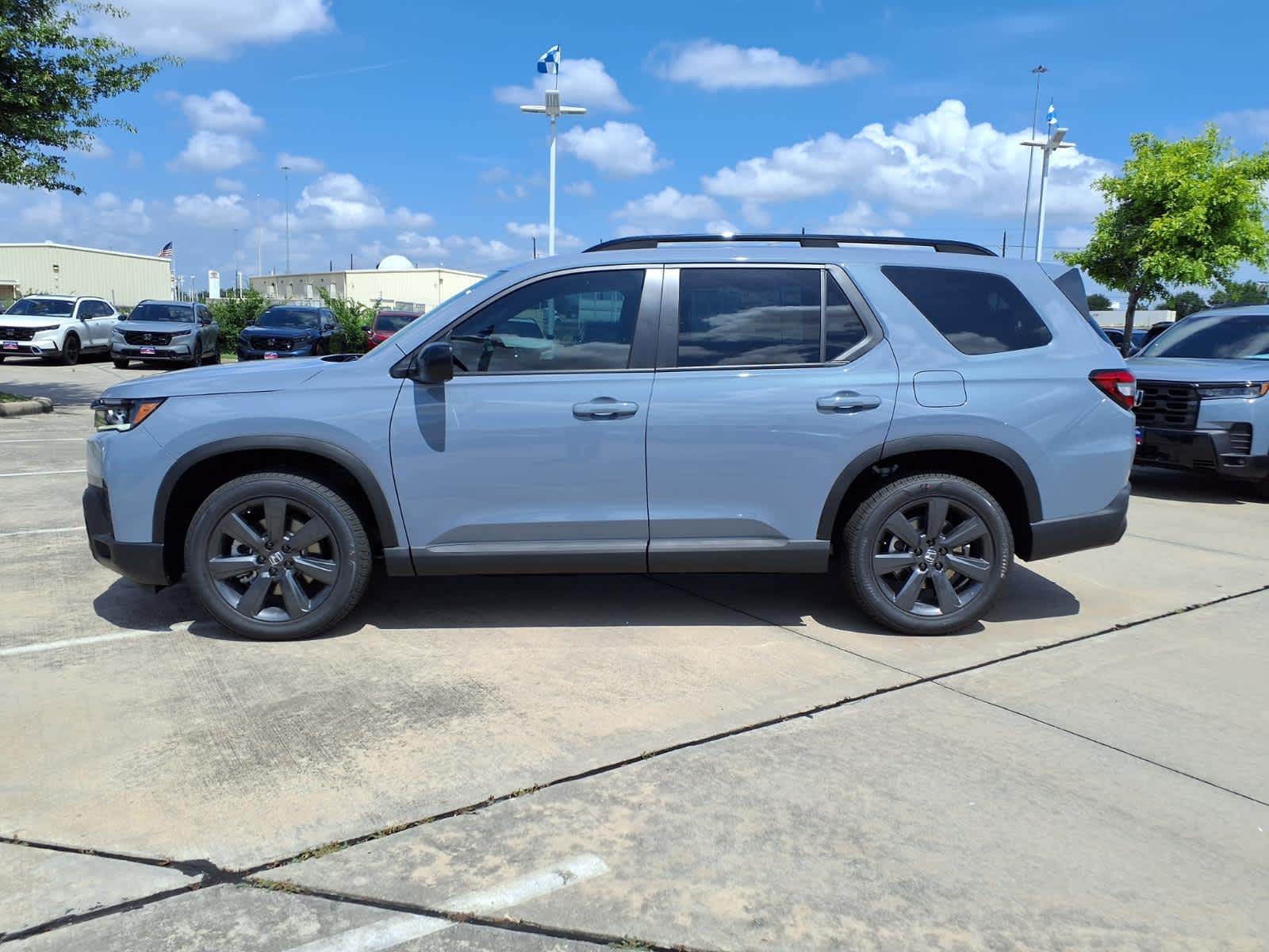 Thumbnail: 2026 Honda Pilot - 3