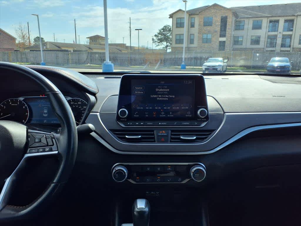 Thumbnail: 2024 Nissan Altima - 15