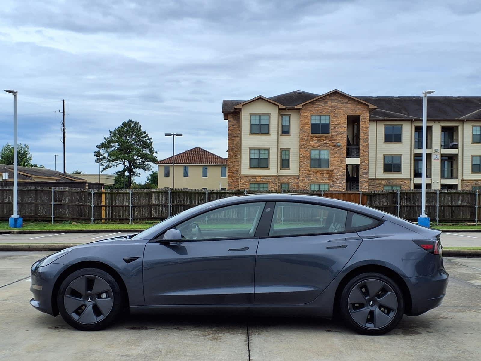 Thumbnail: 2023 Tesla Model 3 - 4