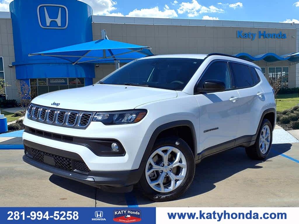 Used 2024 Jeep Compass Latitude SUV