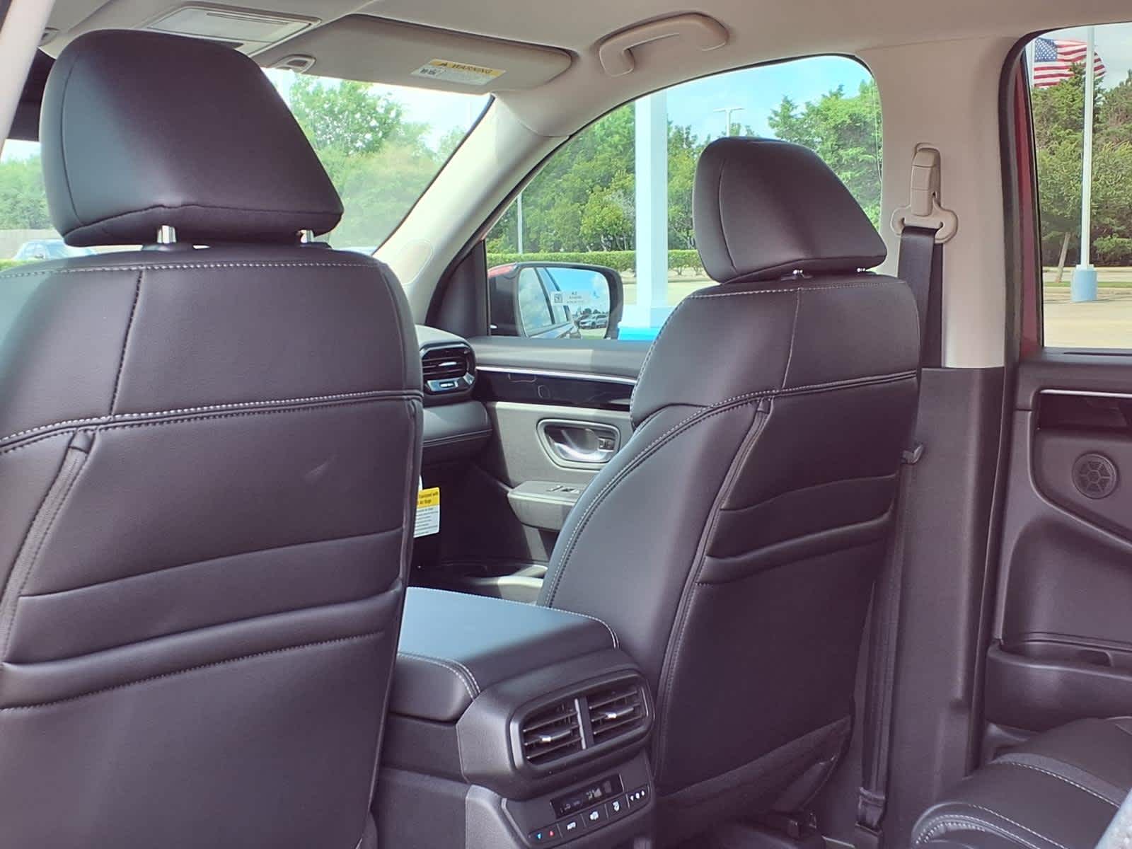 Thumbnail: 2026 Honda Pilot - 11