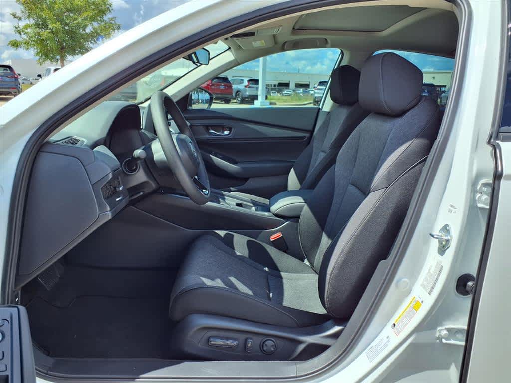 Thumbnail: 2025 Honda Accord - 11