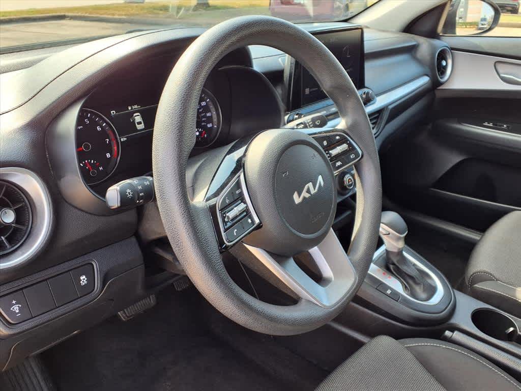 Thumbnail: 2024 Kia Forte - 2