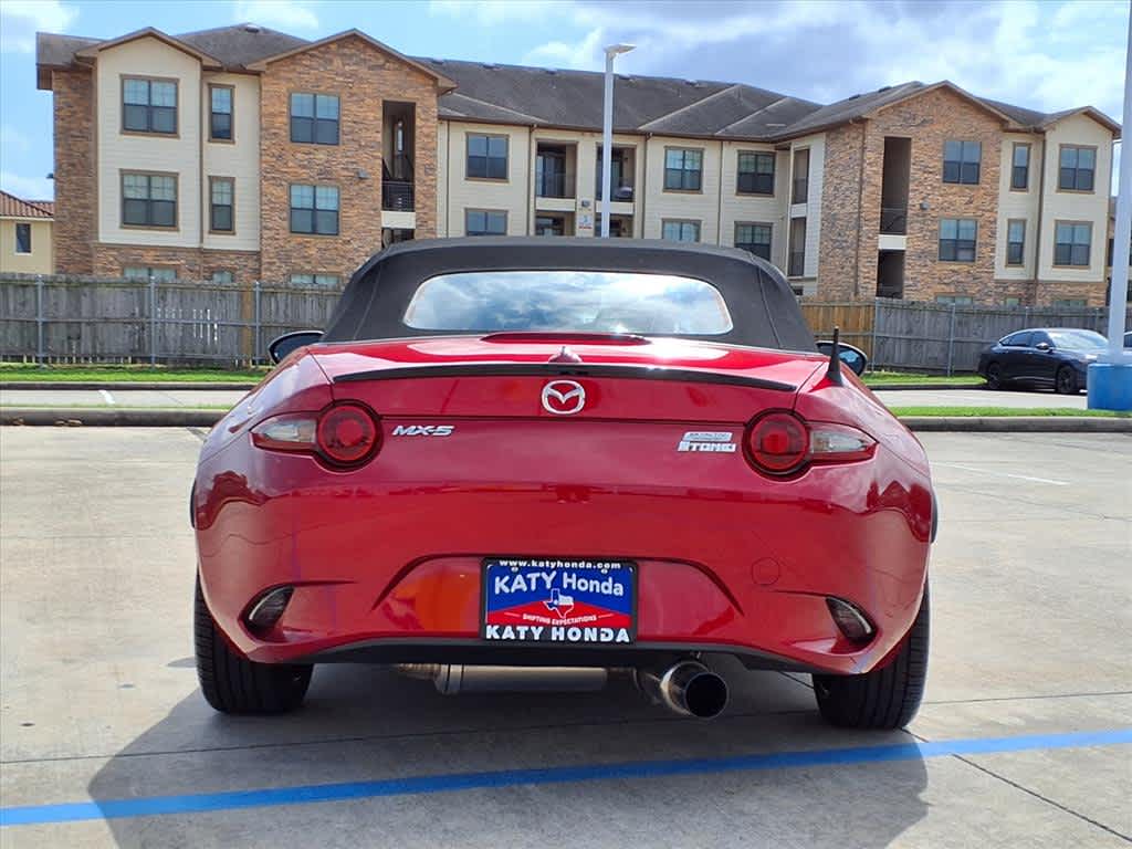 Thumbnail: 2016 Mazda MX-5 Miata - 6
