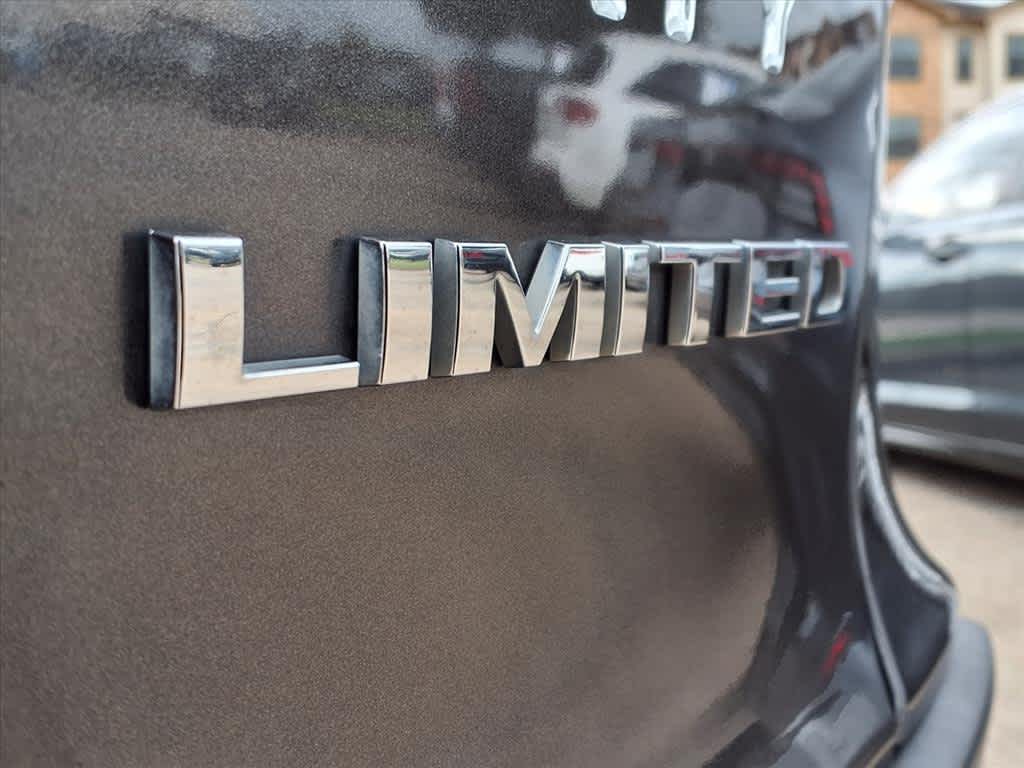 Thumbnail: 2020 Jeep Cherokee - 8