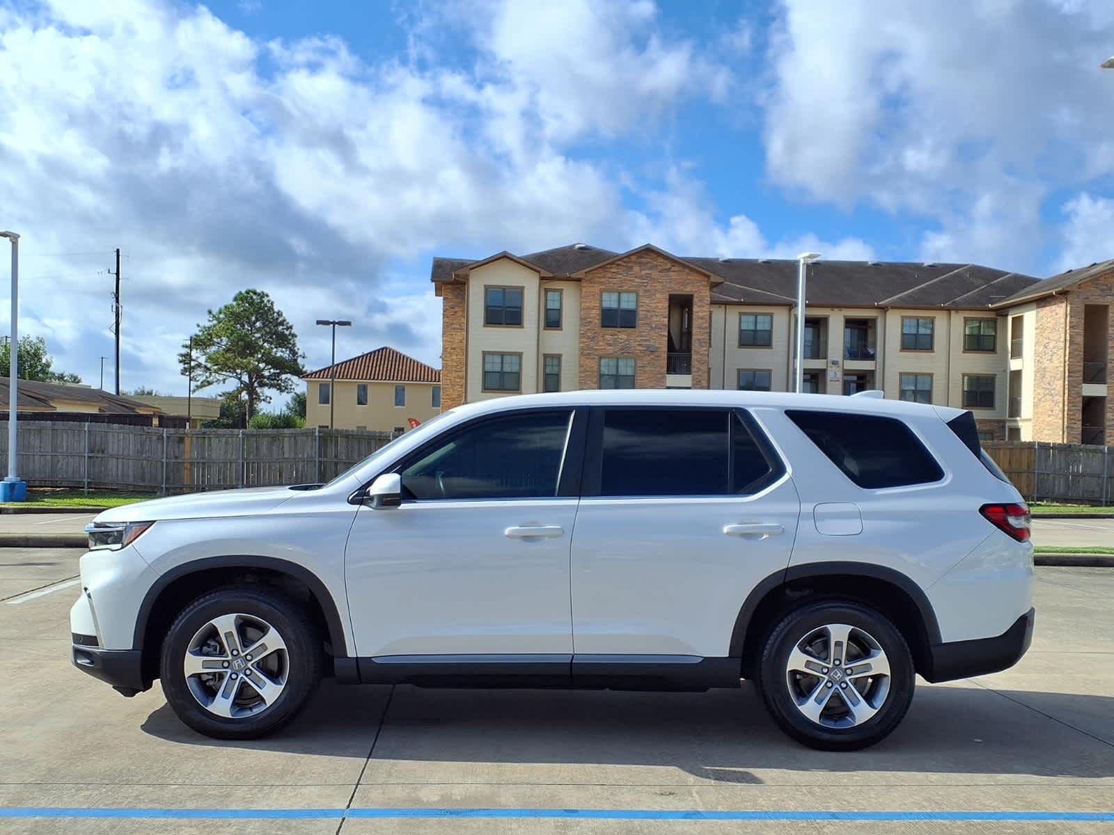 Certified Used 2024 Honda Pilot SUV EX-L Platinum White Pearl For