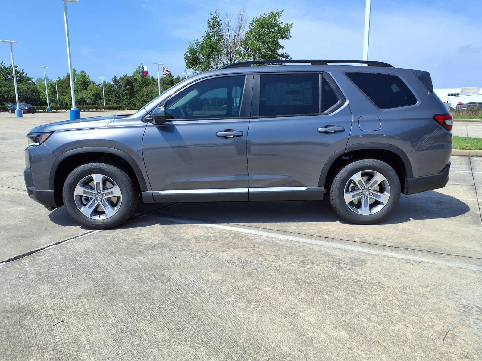 Thumbnail: 2026 Honda Pilot - 3