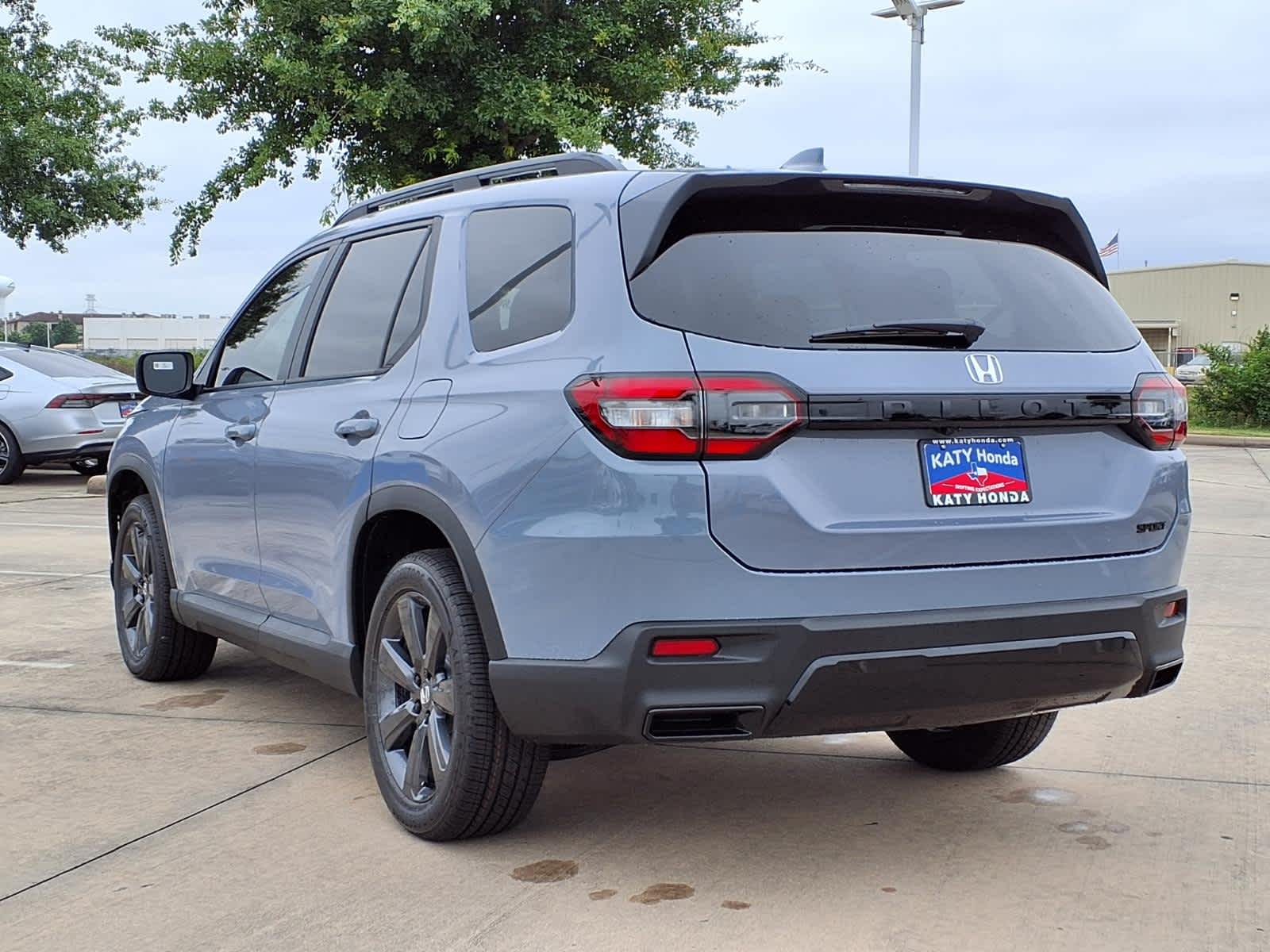 Thumbnail: 2026 Honda Pilot - 4