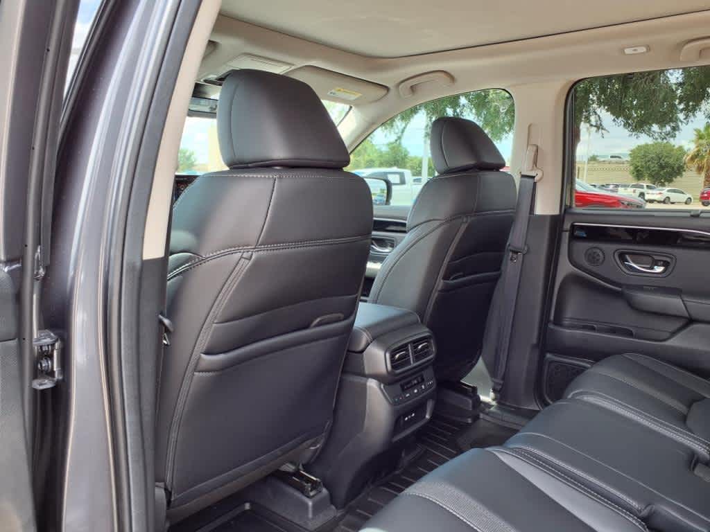 Thumbnail: 2025 Honda Pilot - 12