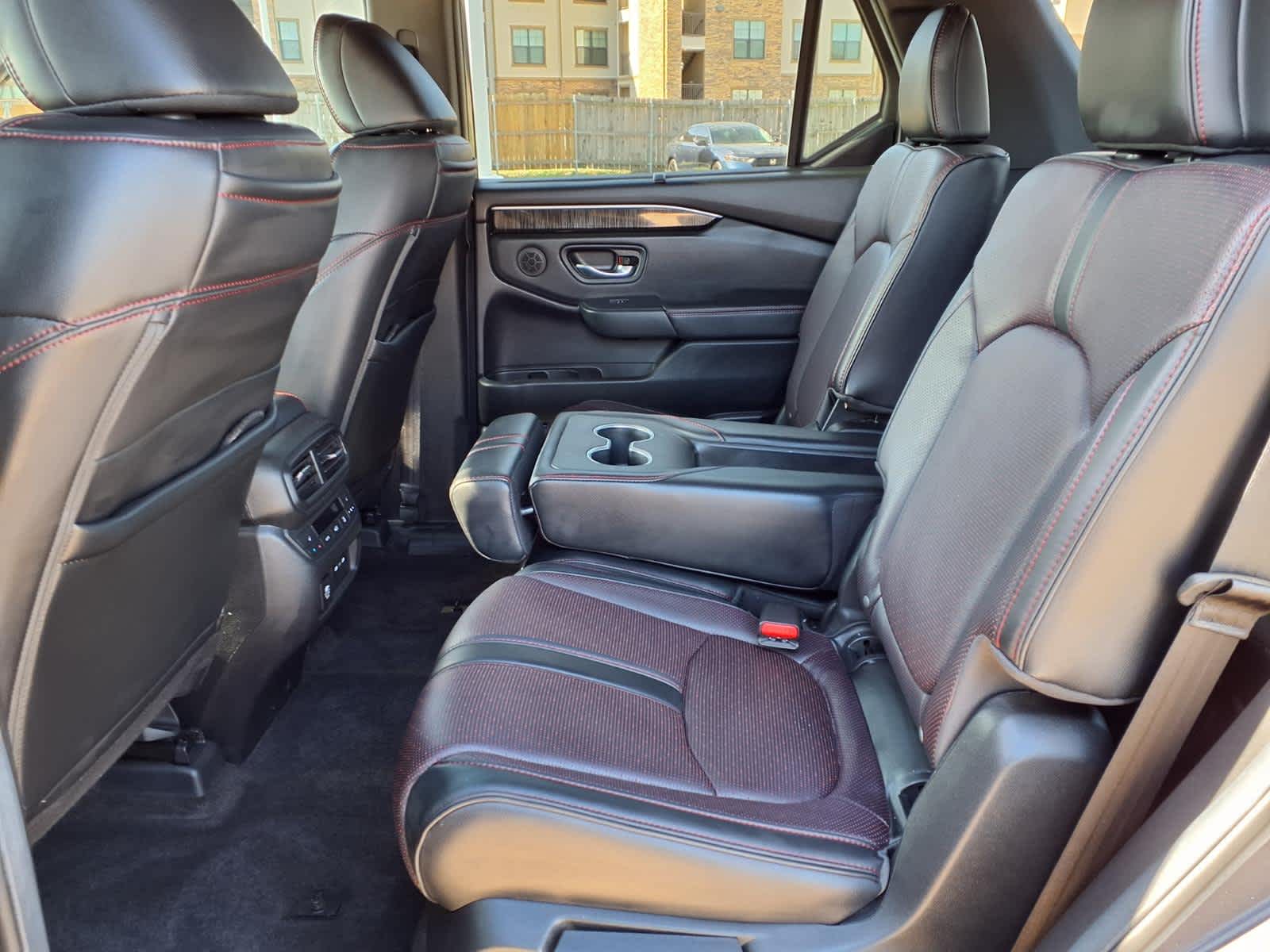 Thumbnail: 2025 Honda Pilot - 13