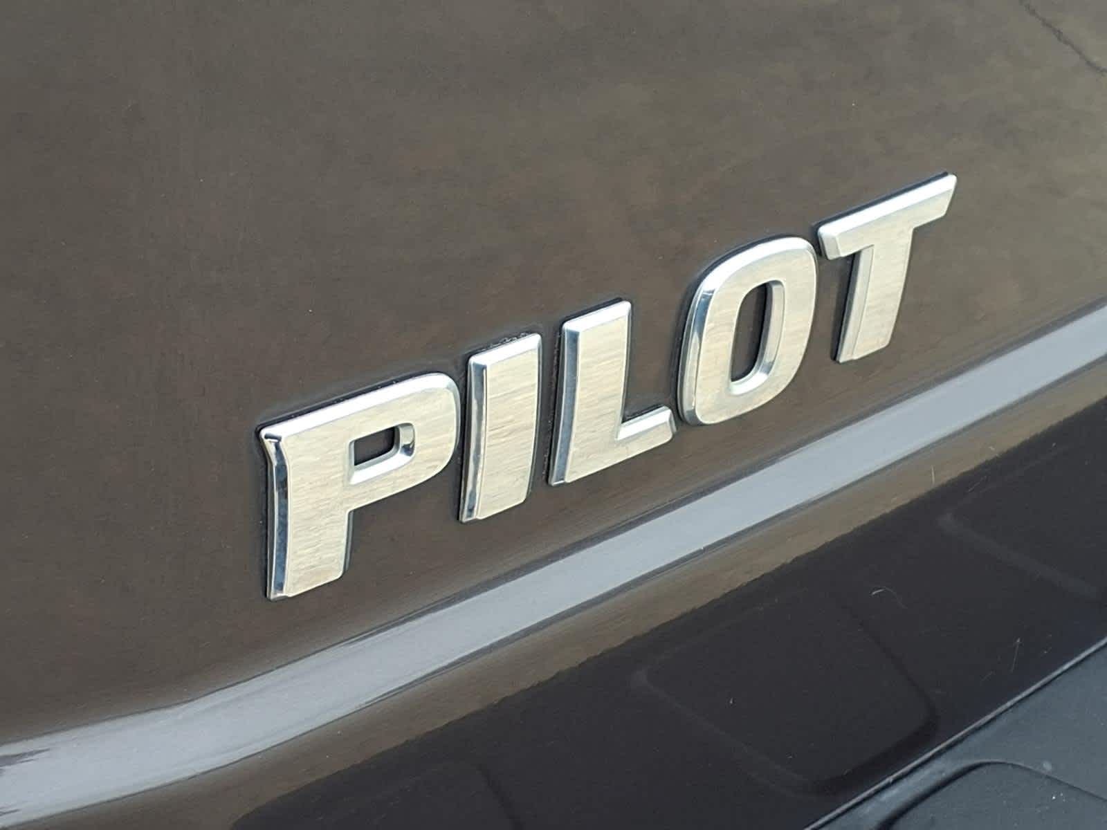 Thumbnail: 2014 Honda Pilot - 8