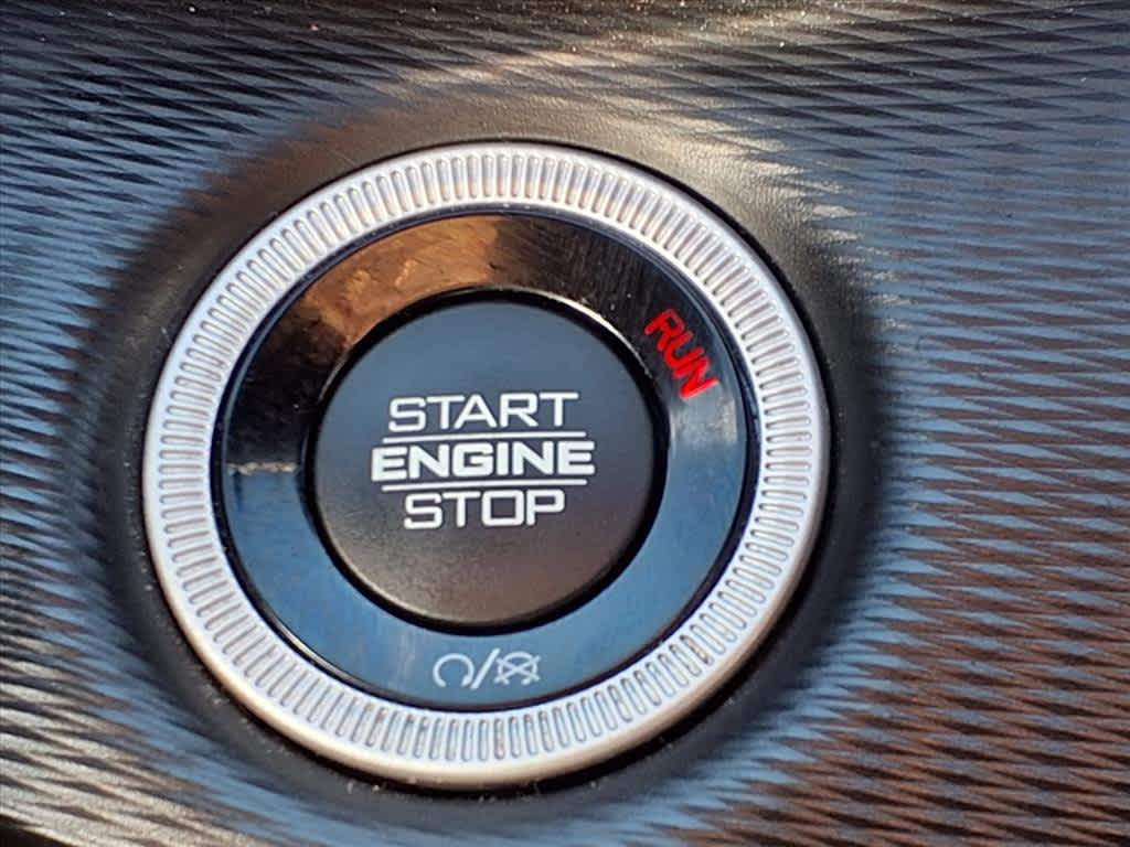 Thumbnail: 2023 Jeep Grand Cherokee - 21