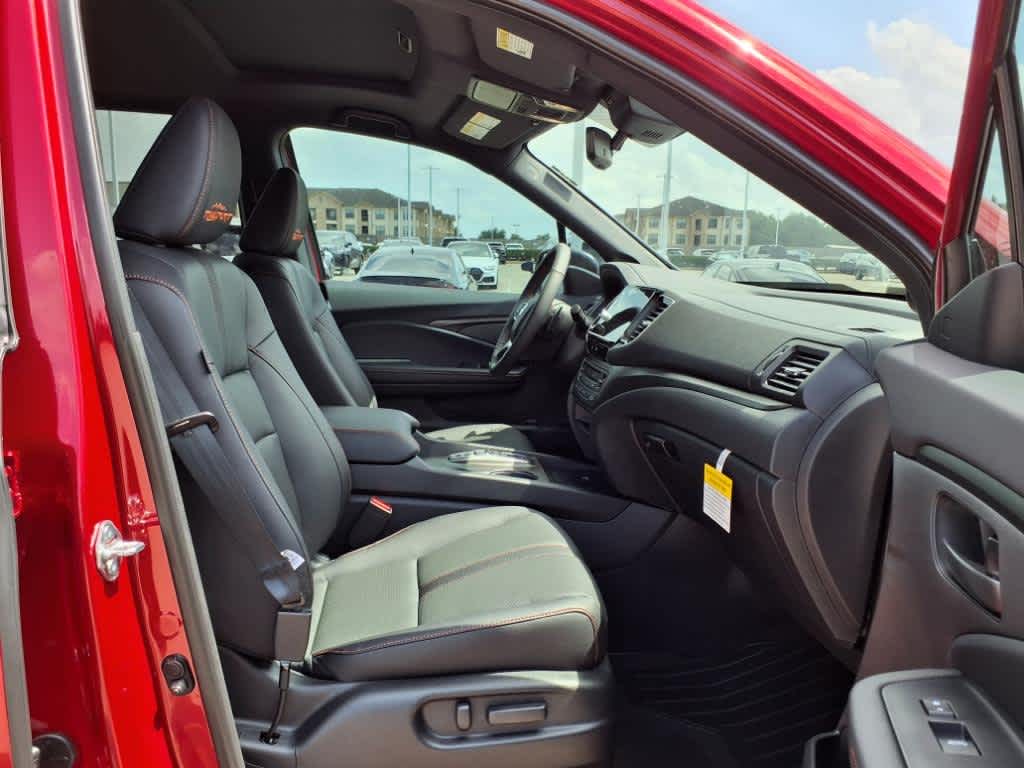 Thumbnail: 2025 Honda Ridgeline - 14