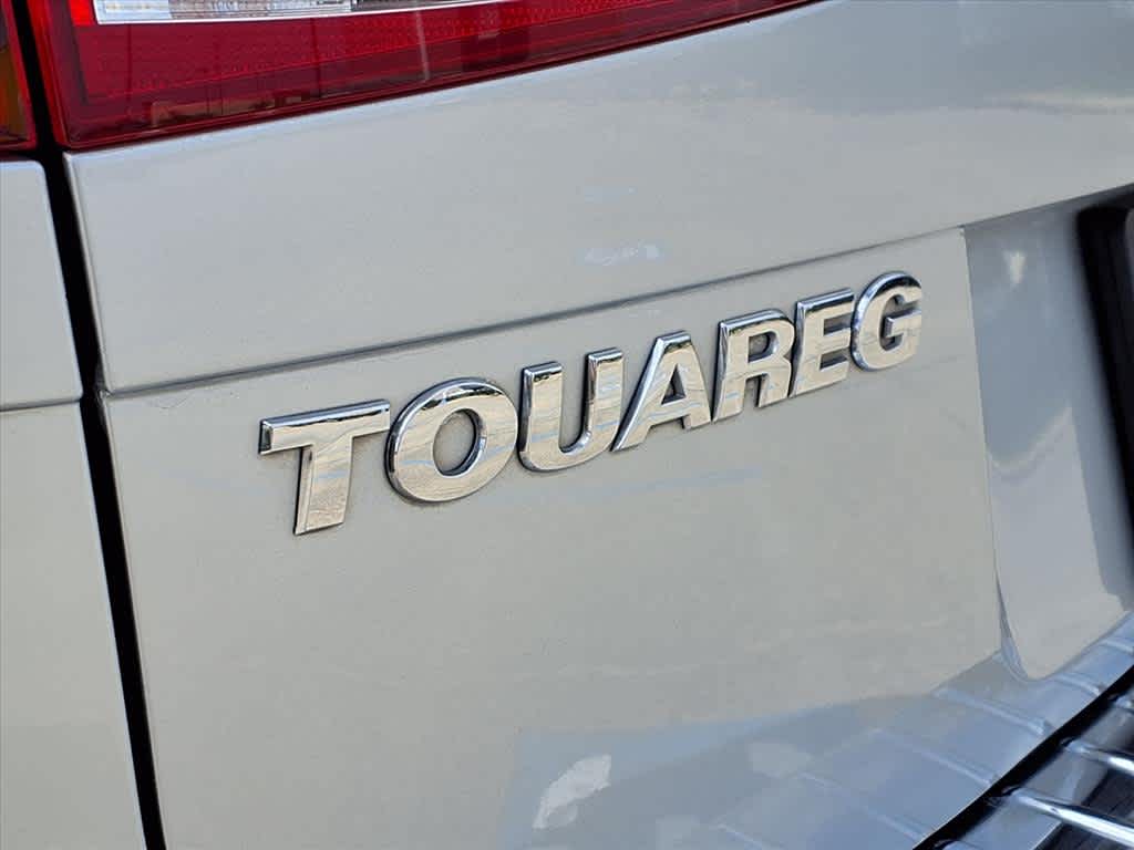 Thumbnail: 2015 Volkswagen Touareg - 7