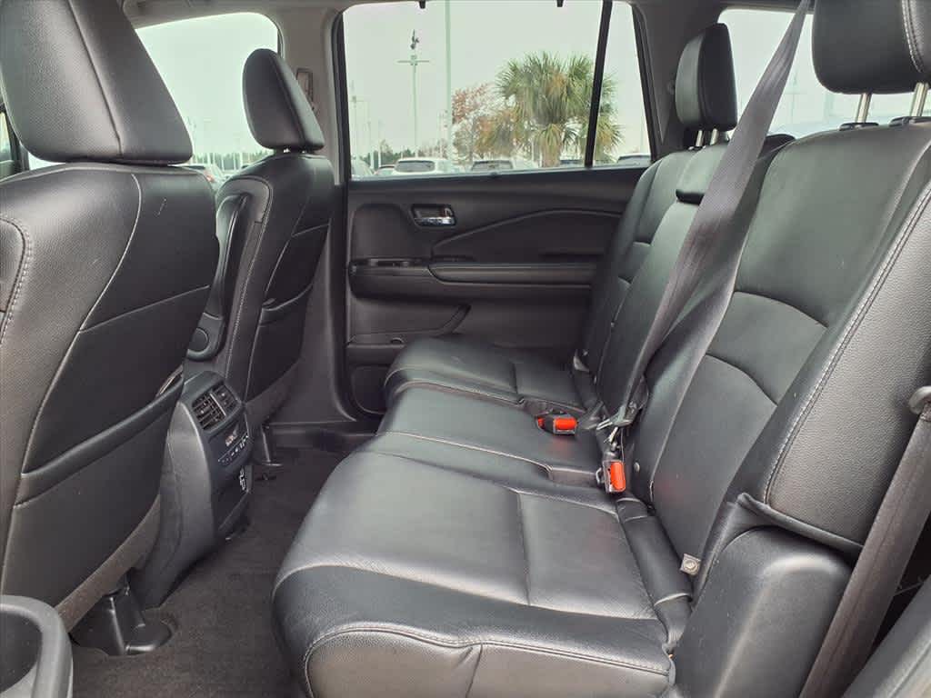 Thumbnail: 2022 Honda Pilot - 13