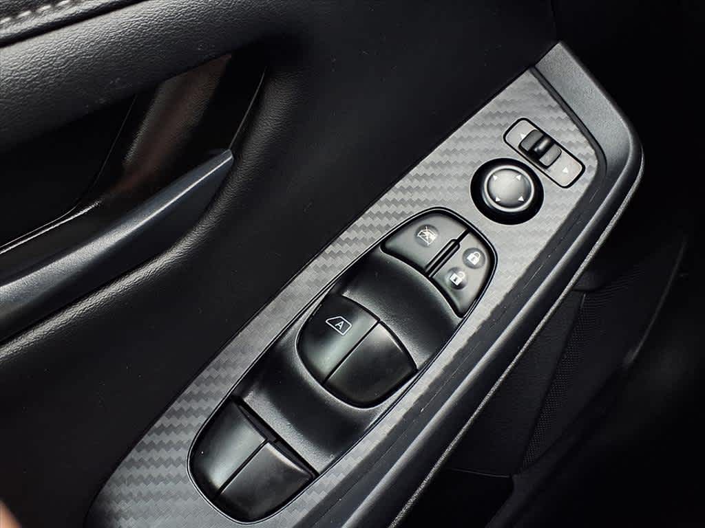 Thumbnail: 2024 Nissan Sentra - 25