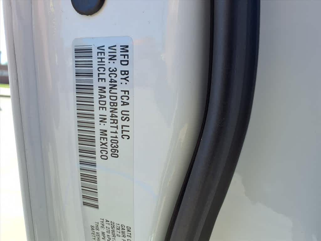 Thumbnail: 2024 Jeep Compass - 25