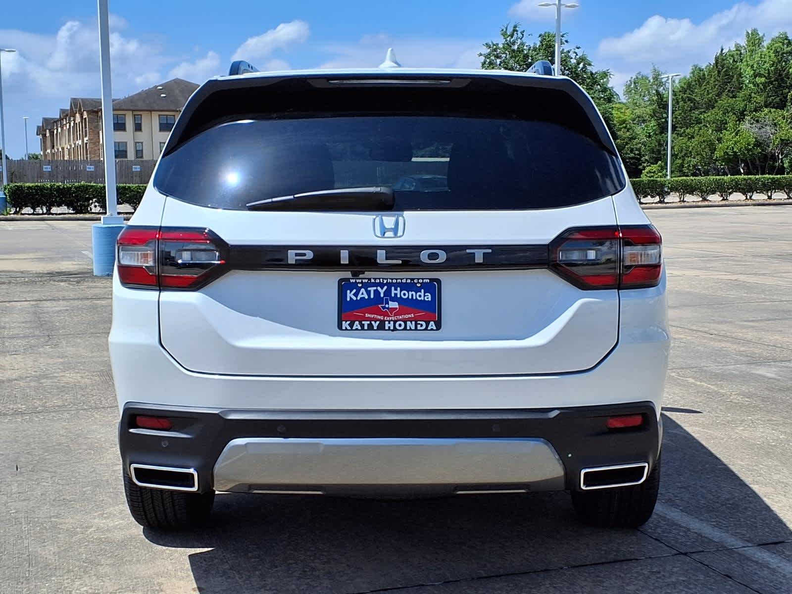 Thumbnail: 2026 Honda Pilot - 5