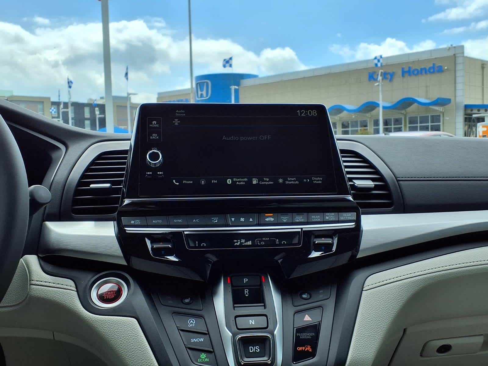 Thumbnail: 2026 Honda Odyssey - 16