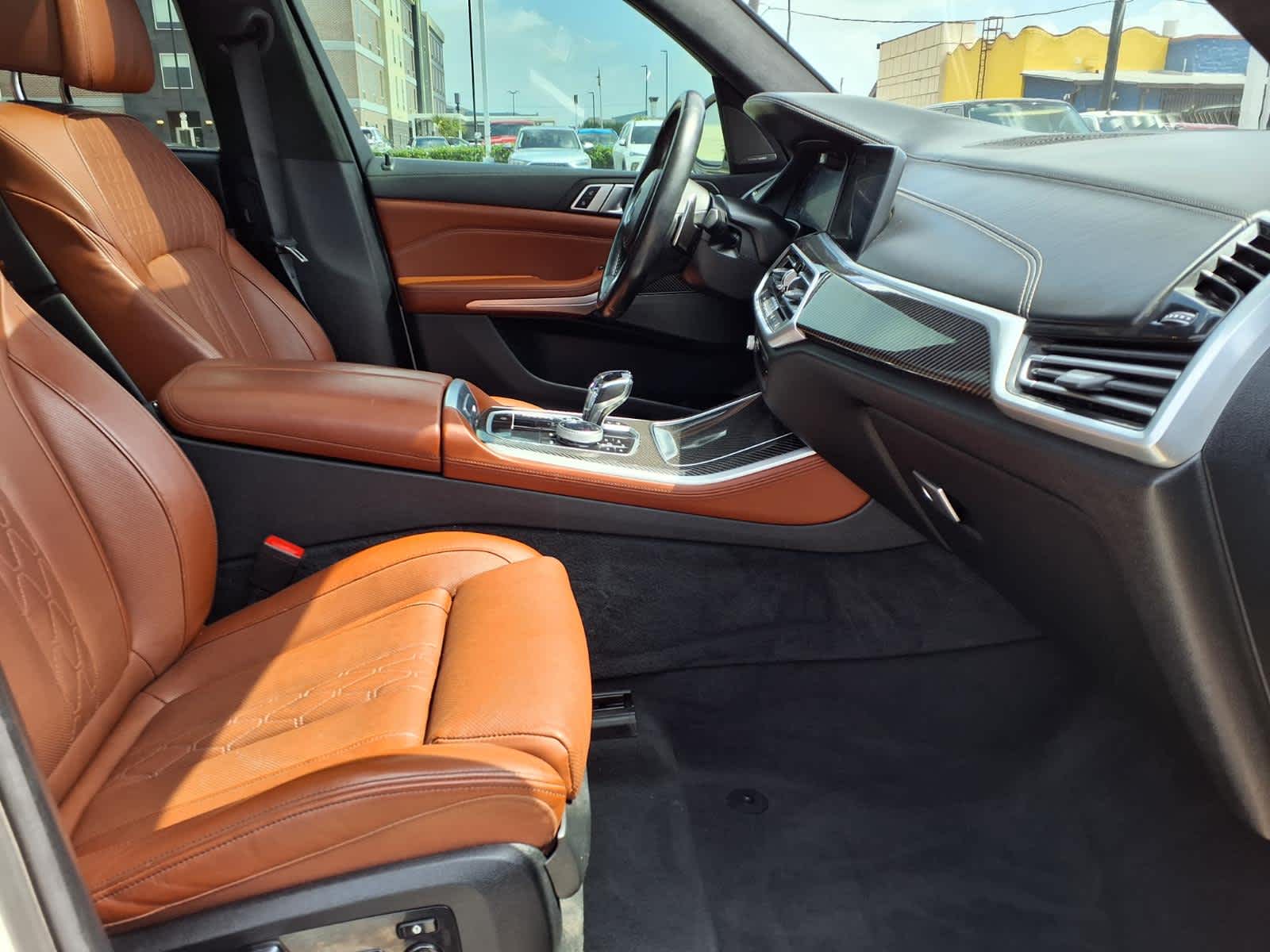 Thumbnail: 2022 BMW X5 - 12