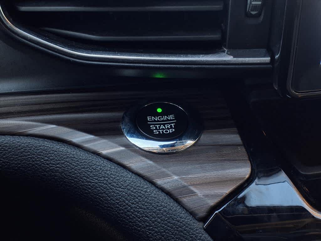 Thumbnail: 2021 Ford Explorer - 25