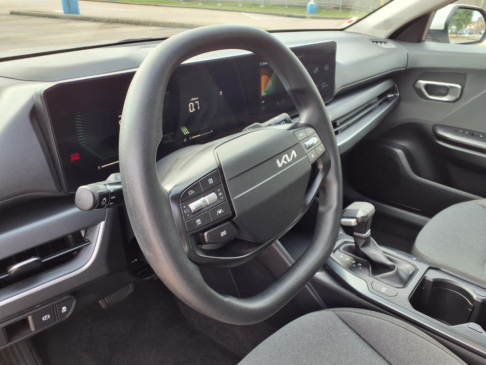 Thumbnail: 2025 Kia K4 - 2