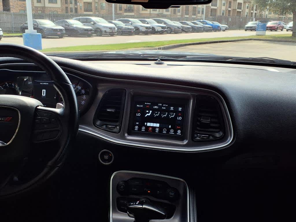 Thumbnail: 2020 Dodge Challenger - 13