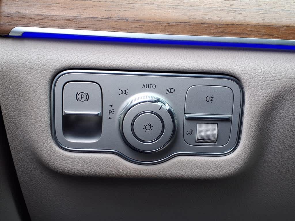 Thumbnail: 2021 Mercedes-Benz GLE - 25