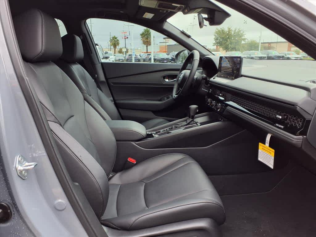 Thumbnail: 2025 Honda Accord - 14