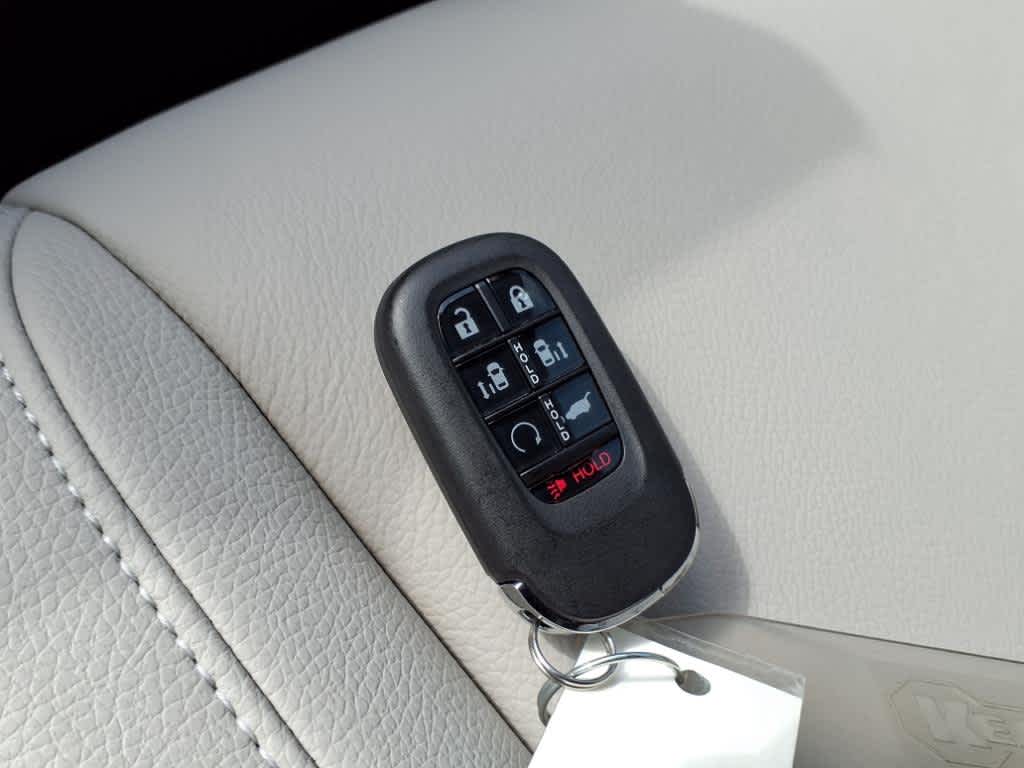 Thumbnail: 2025 Honda Odyssey - 20