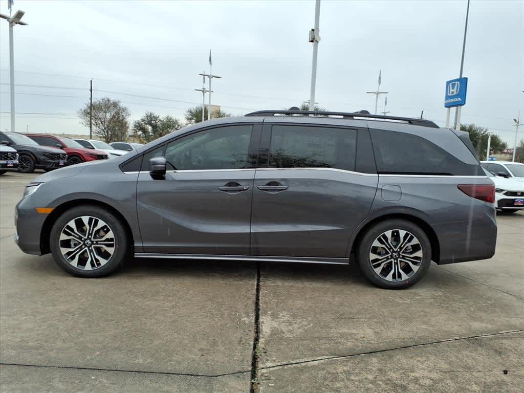 Thumbnail: 2026 Honda Odyssey - 3