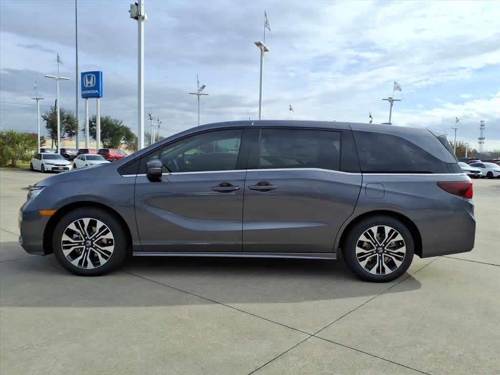 Thumbnail: 2026 Honda Odyssey - 3