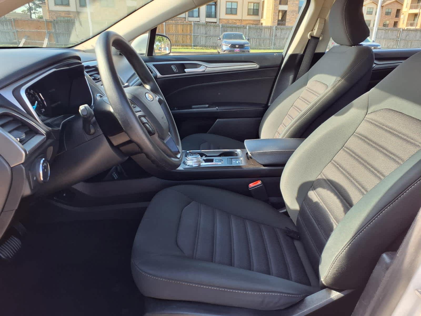 Thumbnail: 2019 Ford Fusion - 11