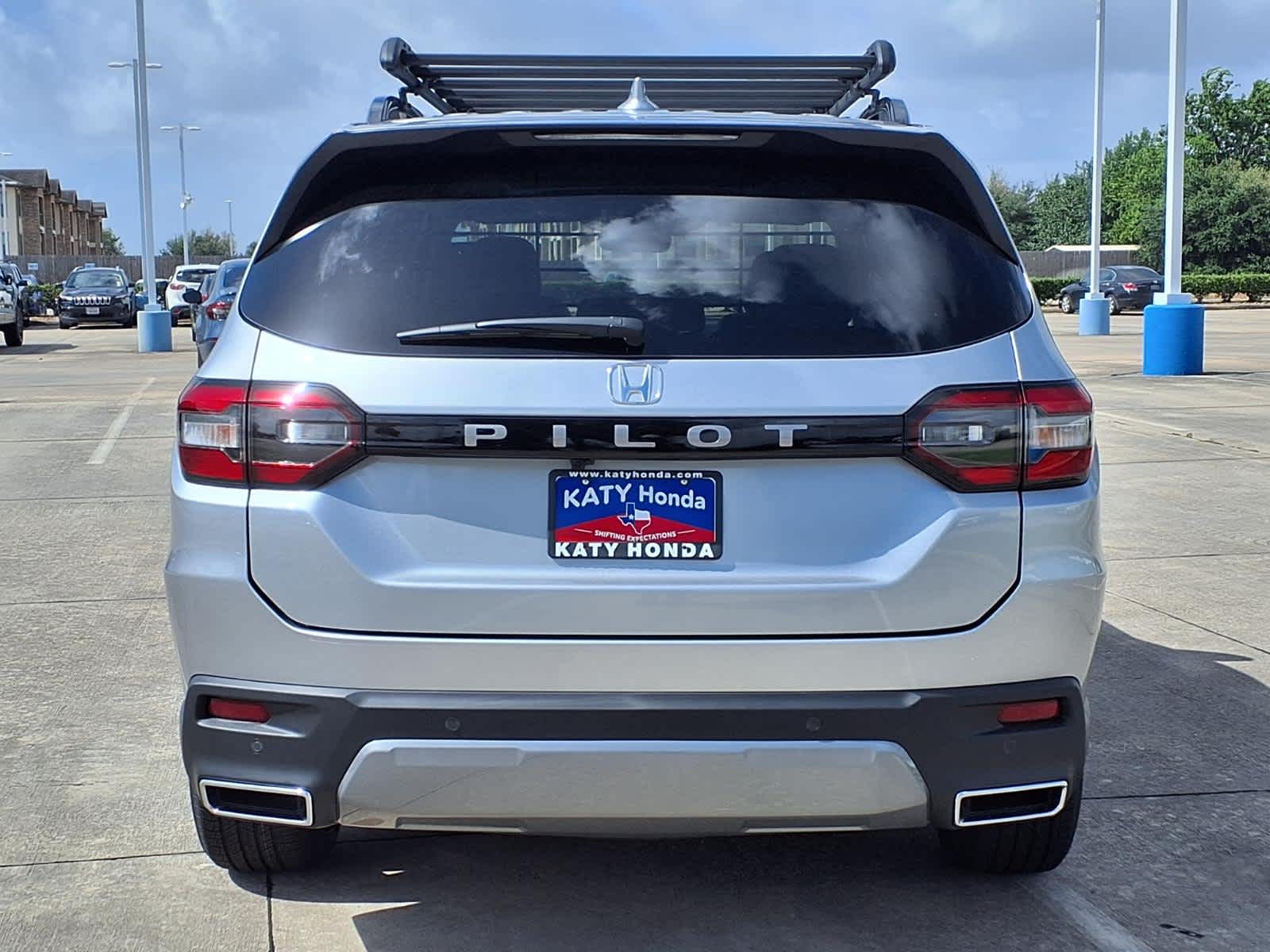 Thumbnail: 2026 Honda Pilot - 5