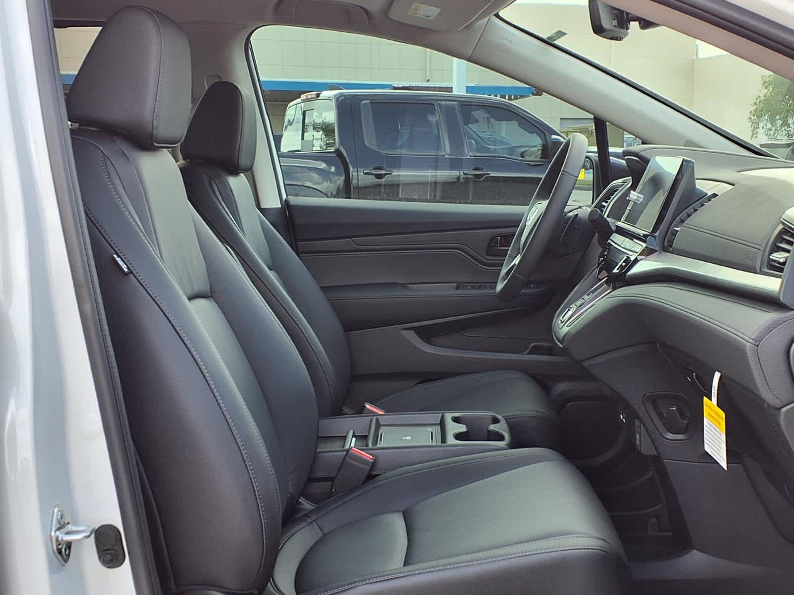 Thumbnail: 2026 Honda Odyssey - 13