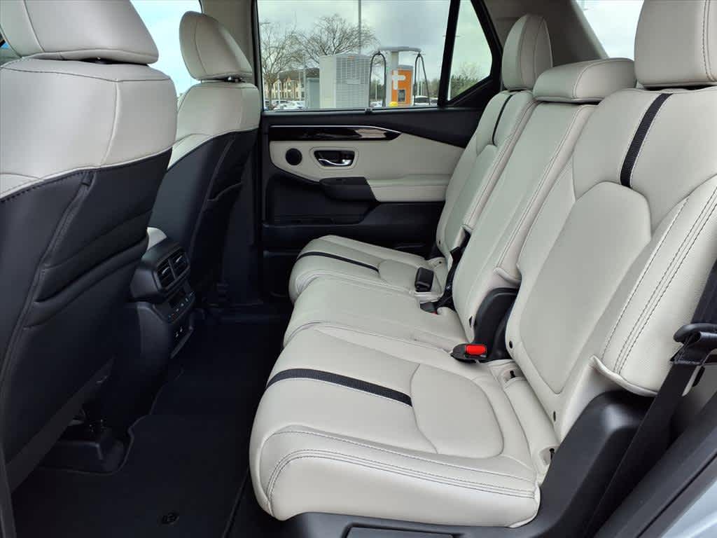 Thumbnail: 2026 Honda Pilot - 13